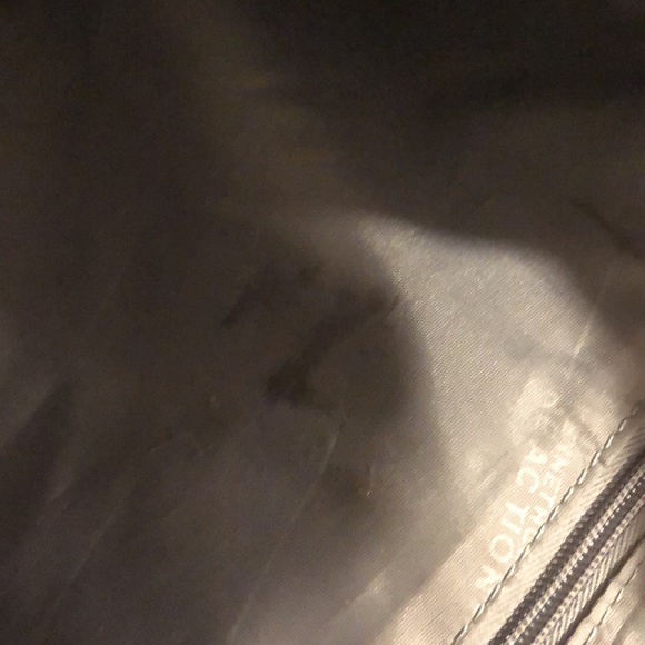 Kenneth Cole Reaction black laptop bag - Picture 12 of 13